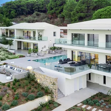 Super Luxury Skiathos Seven Stunning Bedroom Levanta Βίλα